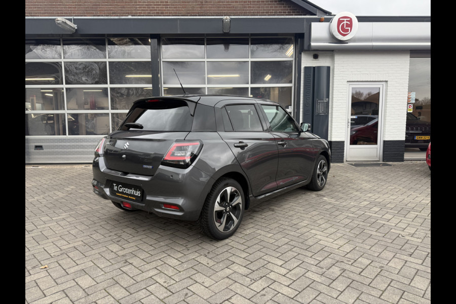 Suzuki Swift 1.2 Style Smart Hybrid