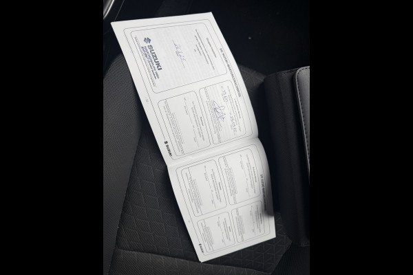 Suzuki Swift 1.2 Style Smart Hybrid