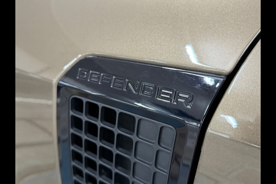 Land Rover Defender 110 2.0 D200 110 | Pano | PPF | Meridian | Trekhaak | Carplay | Geel kenteken incl btw