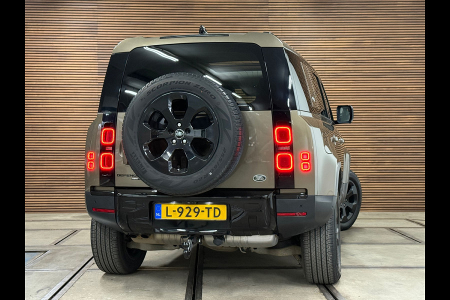 Land Rover Defender 110 2.0 D240 110 SE | Pano | Leer| Memory | Luchtvering | 360° Camera | Meridian | incl btw geel kenteken