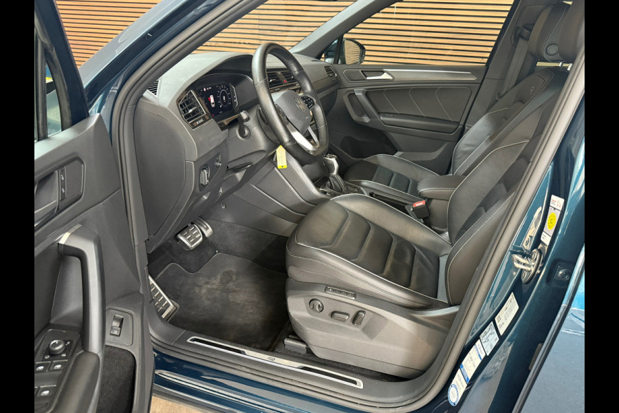 Volkswagen Tiguan 1.4 TSI eHybrid 2x R-Line Business+ | HUD | Vol Leder | ACC | Winterpakket
