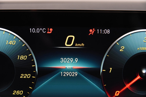 Mercedes-Benz CLA-Klasse 200 d Automaat *1ste Eigenaar*Navigatie*Trekhaak*Stoelverwarming*