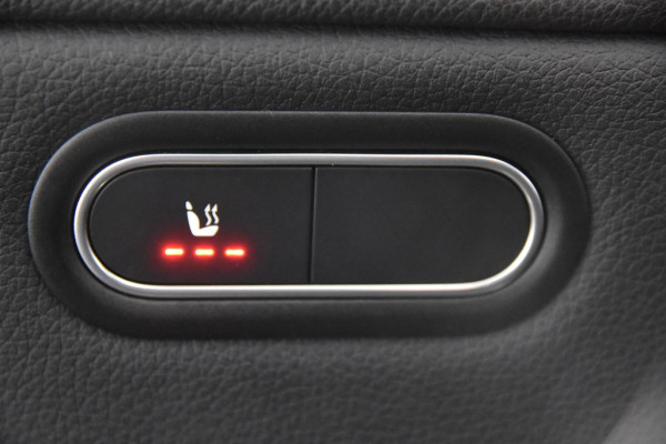 Mercedes-Benz CLA-Klasse 200 d Automaat *1ste Eigenaar*Navigatie*Trekhaak*Stoelverwarming*
