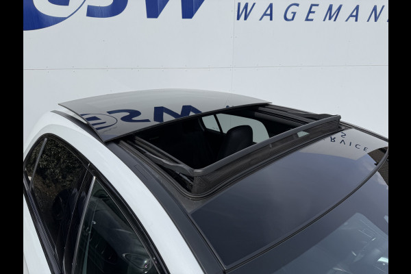 Mercedes-Benz A-Klasse 250 4MATIC Premium Plus | Pano | Memory | Ambient Light | Camera | 19 inch