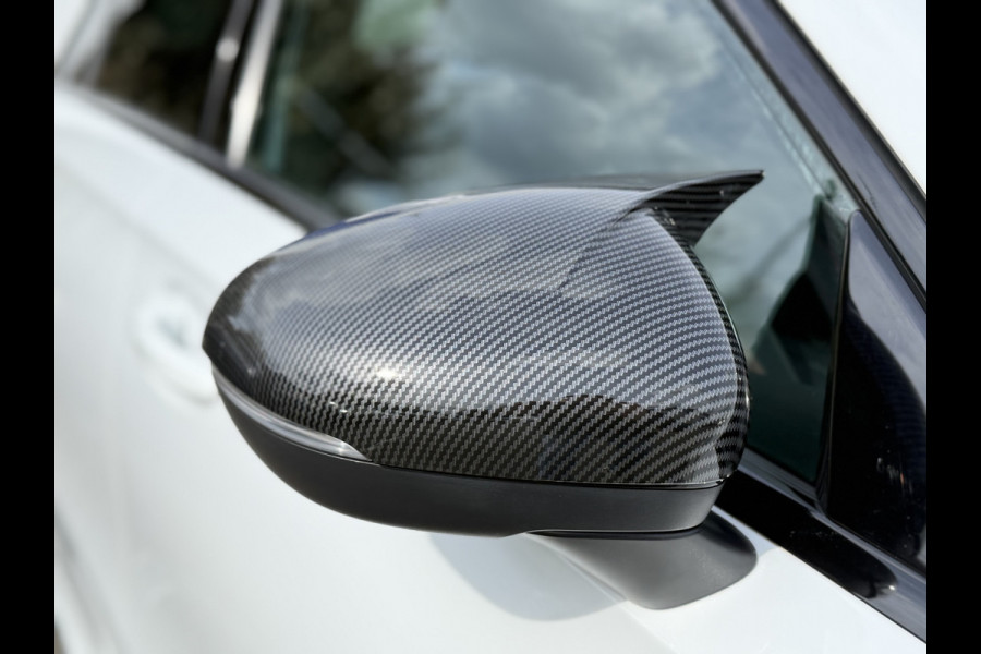 Mercedes-Benz A-Klasse 250 4MATIC Premium Plus | Pano | Memory | Ambient Light | Camera | 19 inch