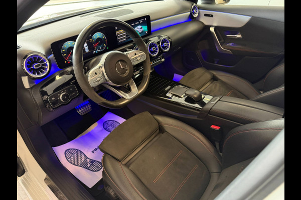 Mercedes-Benz A-Klasse 250 Premium Plus AMG-Pakket l Sfeerverlichting l Widescreen