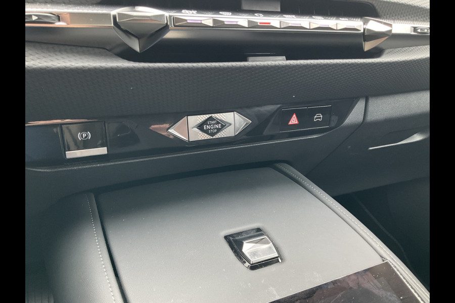 DS DS 4 1.6 HYbrid 225 Plug-in E-Tense Trocadero Stoel/Stuurverw. Leder Carplay Nieuwstaat