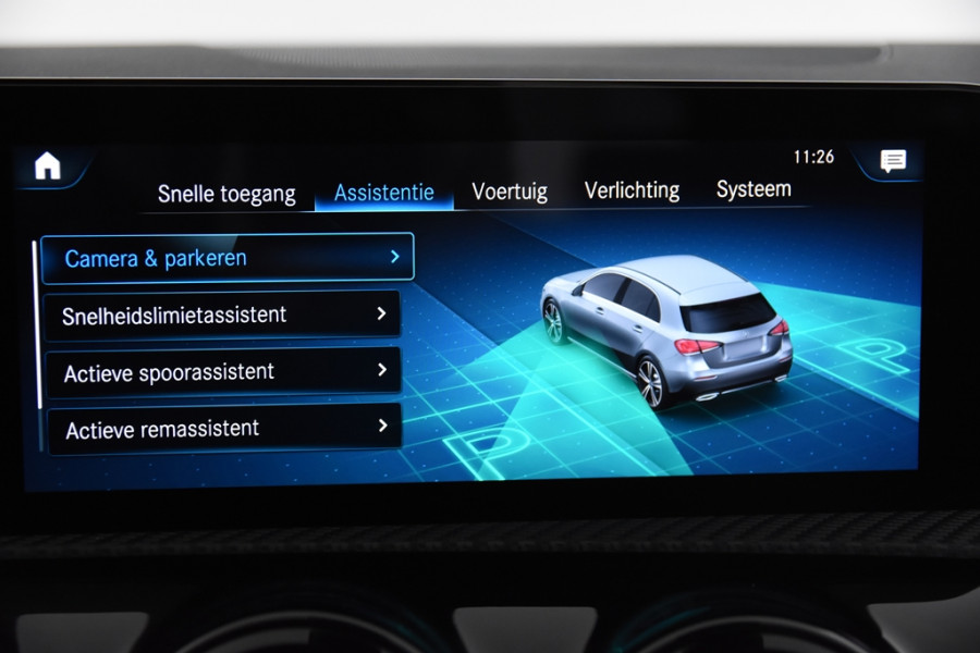 Mercedes-Benz A-Klasse 180 *1ste Eigenaar*Widescreen*Stoelverwarming*Navigatie*