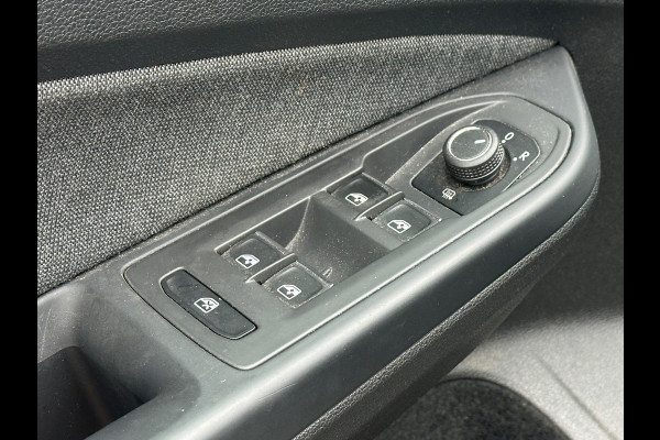 Volkswagen Golf 1.0 TSI Life ACC|VIRTUAL|NAVI