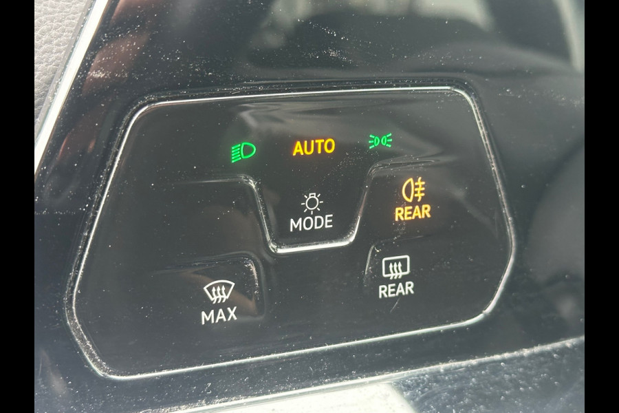 Volkswagen Golf 1.0 TSI Life ACC|VIRTUAL|NAVI