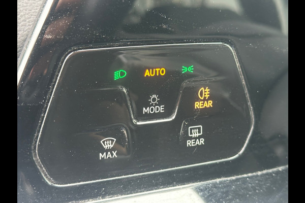 Volkswagen Golf 1.0 TSI Life ACC|VIRTUAL|NAVI