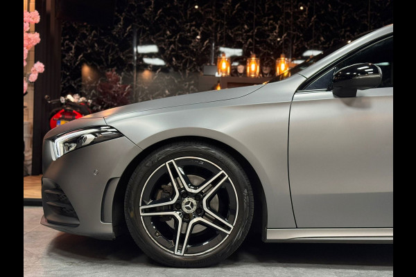 Mercedes-Benz A-Klasse 180 AMG Line|CRUISE|STOELVER|PANO|LEDER