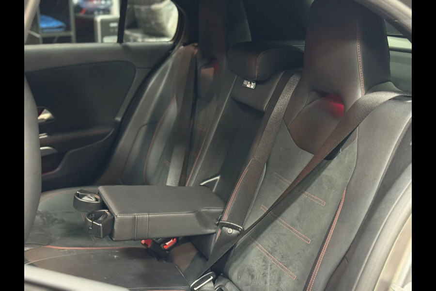Mercedes-Benz A-Klasse 180 AMG Line|CRUISE|STOELVER|PANO|LEDER