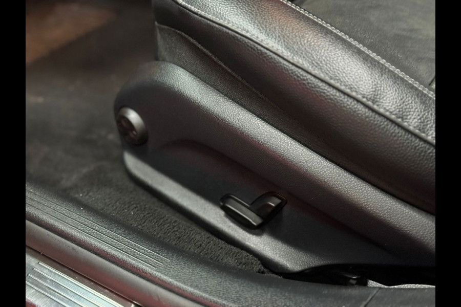 Mercedes-Benz E-Klasse 220 d AMG Line|PANO|CRUISE|360|LEDER