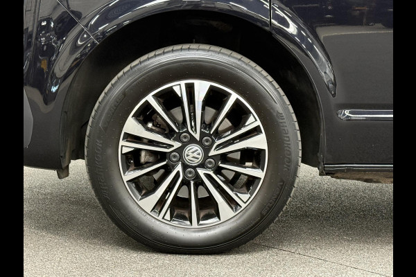 Volkswagen Transporter 2.0 TDI L2H1 28 Dubbele Cabine Highline Airco Cruise Control adaptief Parkeersensoren voor en achter 17" Lichtmetalen velgen