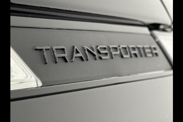 Volkswagen Transporter 2.0 TDI L2H1 28 Dubbele Cabine Highline Airco Cruise Control adaptief Parkeersensoren voor en achter 17" Lichtmetalen velgen