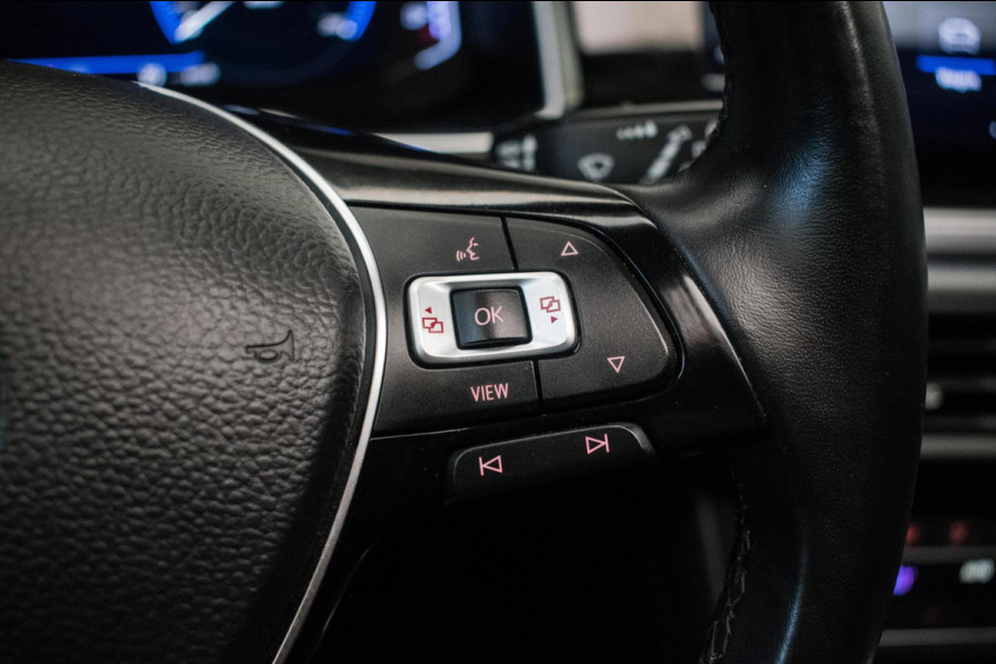 Volkswagen Polo 1.0 TSI 116PK R LINE AUT ORG NL [ Panoramadak Virtual Cockpit Beats Audio Full LED Camera Stoelverwarming ]
