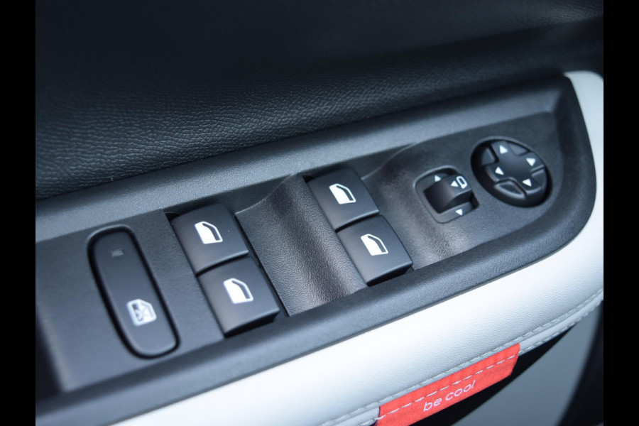 Citroën C3 1.2 Hybrid 110pk Max NAVIGATIE & CARPLAY | CAMERA MET SENSOREN | E.C.C. |