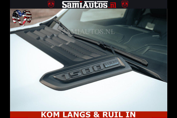 Dodge Ram 1500 Limited Night | 5.7 V8 Hemi Full Option | LPG | Comfortabele Dubbele Cabine met Royale 5 Zitplaatsen | De Meest Luxe en Volle Pick-Up in zijn Klasse | BPM vrij | Nu Leverbaar uit Voorraad | Voorraad Nr v45lp