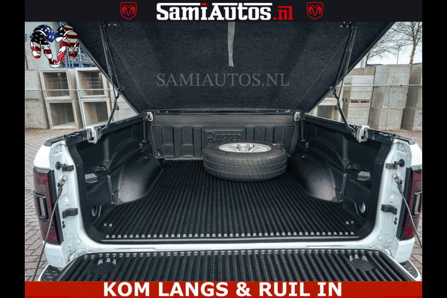 Dodge Ram 1500 Limited Night | 5.7 V8 Hemi Full Option | LPG | Comfortabele Dubbele Cabine met Royale 5 Zitplaatsen | De Meest Luxe en Volle Pick-Up in zijn Klasse | BPM vrij | Nu Leverbaar uit Voorraad | Voorraad Nr v45lp