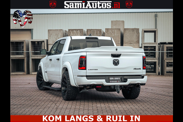 Dodge Ram 1500 Limited Night | 5.7 V8 Hemi Full Option | LPG | Comfortabele Dubbele Cabine met Royale 5 Zitplaatsen | De Meest Luxe en Volle Pick-Up in zijn Klasse | BPM vrij | Nu Leverbaar uit Voorraad | Voorraad Nr v45lp