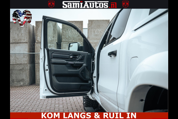 Dodge Ram 1500 Limited Night | 5.7 V8 Hemi Full Option | LPG | Comfortabele Dubbele Cabine met Royale 5 Zitplaatsen | De Meest Luxe en Volle Pick-Up in zijn Klasse | BPM vrij | Nu Leverbaar uit Voorraad | Voorraad Nr v45lp