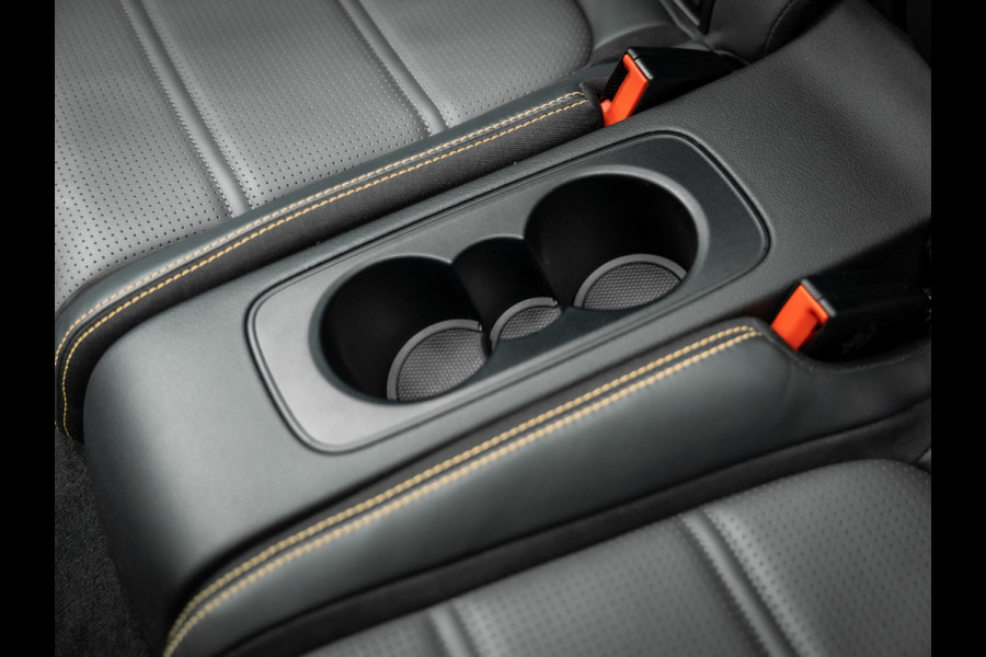 Mercedes-Benz C-Klasse Cabrio AMG 63 S | Final Edition ( 1 OF 499 ) | Unieke uitvoering | Keramisch |