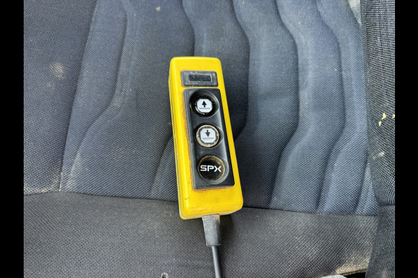 Iveco Daily 35C14 2.3 Kipper Dubbele Cabine Dubbellucht 3,5t Trekhaak 6 Stoelen Airco Cruise Control Benne Tipper