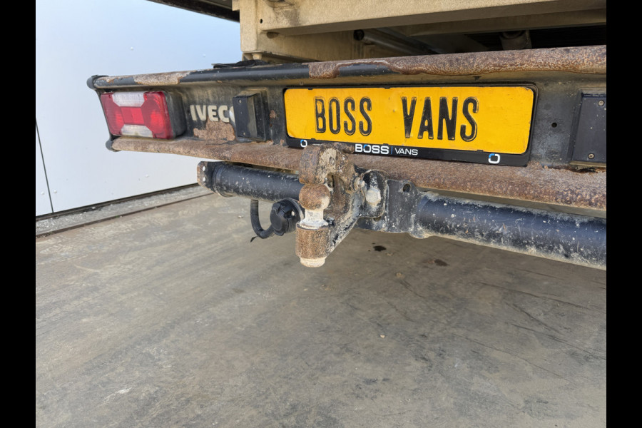 Iveco Daily 35C14 2.3 Kipper Dubbele Cabine Dubbellucht 3,5t Trekhaak 6 Stoelen Airco Cruise Control Benne Tipper