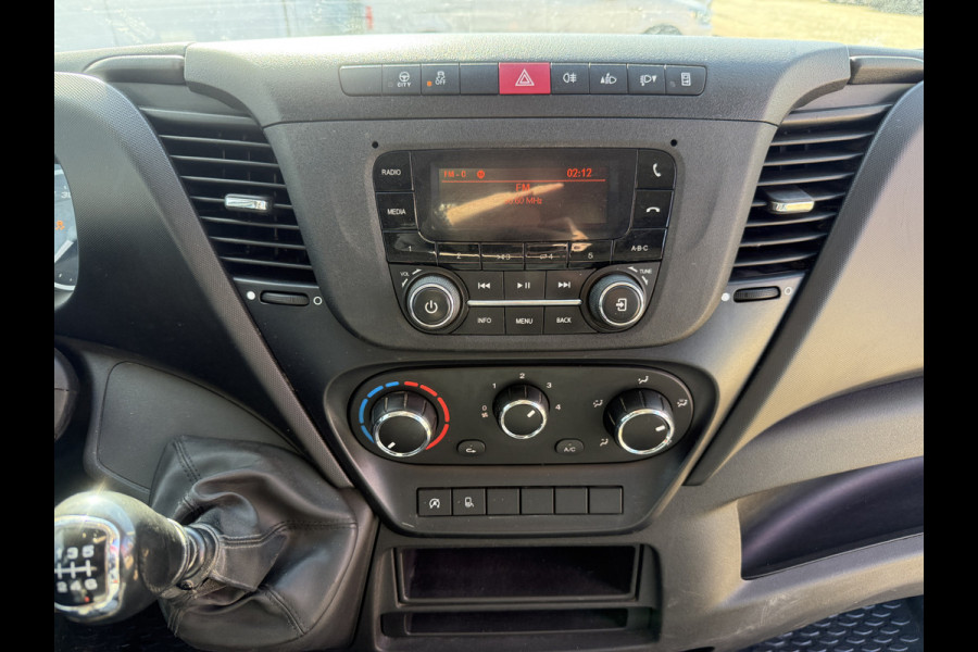 Iveco Daily 35C14 2.3 Kipper Dubbele Cabine Dubbellucht 3,5t Trekhaak 6 Stoelen Airco Cruise Control Benne Tipper