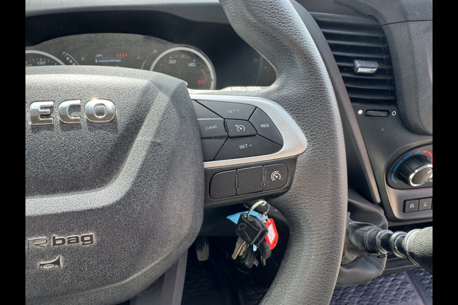 Iveco Daily 35C14 2.3 Kipper Dubbele Cabine Dubbellucht 3,5t Trekhaak 6 Stoelen Airco Cruise Control Benne Tipper