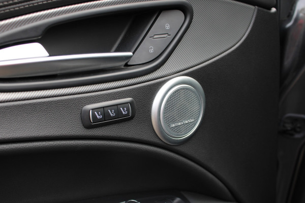 Alfa Romeo Stelvio 2.0 T GME AWD Veloce | Panoramadak | H/K | Leder | Carplay | Facelift