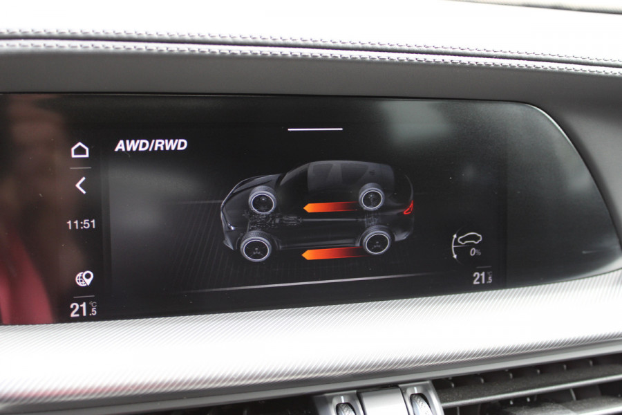 Alfa Romeo Stelvio 2.0 T GME AWD Veloce | Panoramadak | H/K | Leder | Carplay | Facelift