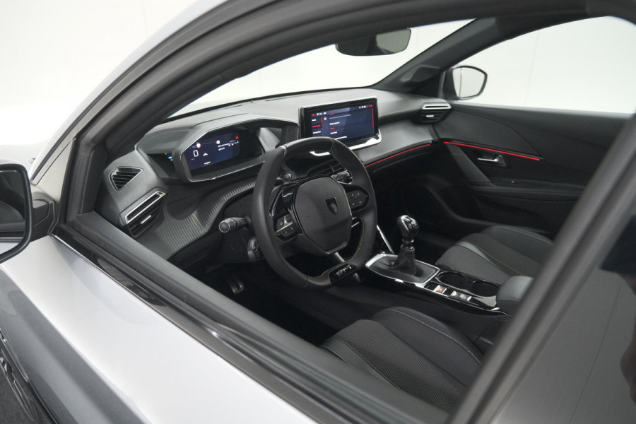 Peugeot 208 PureTech 100 GT | Camera | Navigatie | Apple Carplay | Parkeersensoren