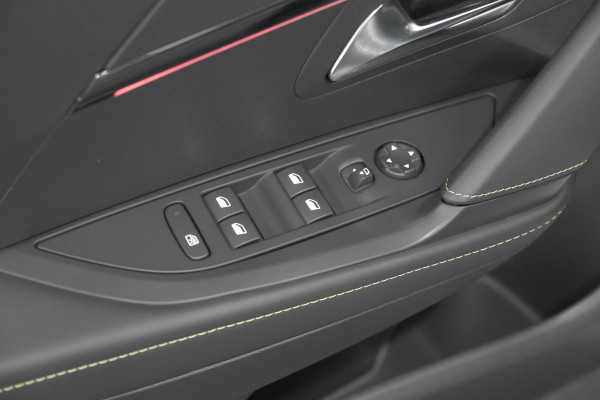 Peugeot 208 PureTech 100 GT | Camera | Navigatie | Apple Carplay | Parkeersensoren