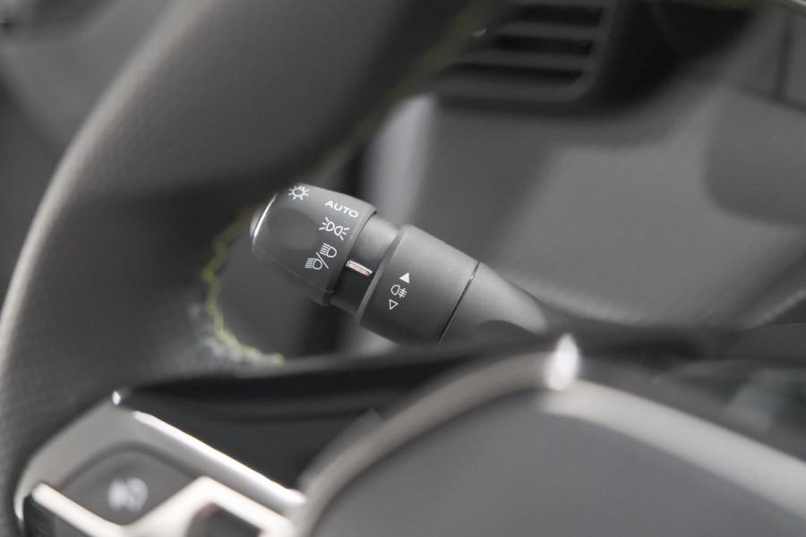 Peugeot 208 PureTech 100 GT | Camera | Navigatie | Apple Carplay | Parkeersensoren