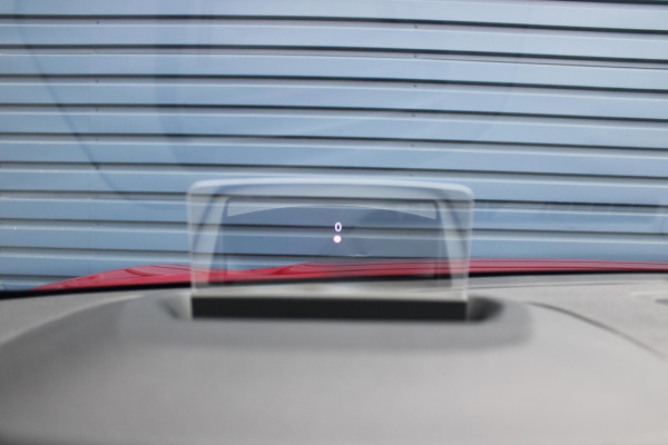 Citroën C4 C4 1.2 HYbrid 145PK MAX | HEAD UP DISPLAY | CAMERA VOOR + ACHTER | NAVIGATIE | DRAADLOZE TELEFOONLADER | FULL LED KOPLAMPEN | DRAADLOZE APPLE CARPLAY/ANDROID AUTO | 18" LICHTMETALEN VELGEN | ADAPTIVE CRUISE CONTROL | CLIMATE CONTROL | LEDEREN BEKLEDING | DAB+ RADIO | KEYLESS ENTRY/START |