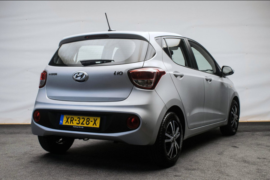 Hyundai i10 1.0i Comfort Luxury ORG NL [ Carplay Cruise Control Parkeersensoren Navigatie DAB+ Airco ]