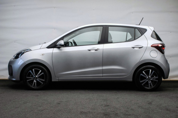 Hyundai i10 1.0i Comfort Luxury ORG NL [ Carplay Cruise Control Parkeersensoren Navigatie DAB+ Airco ]