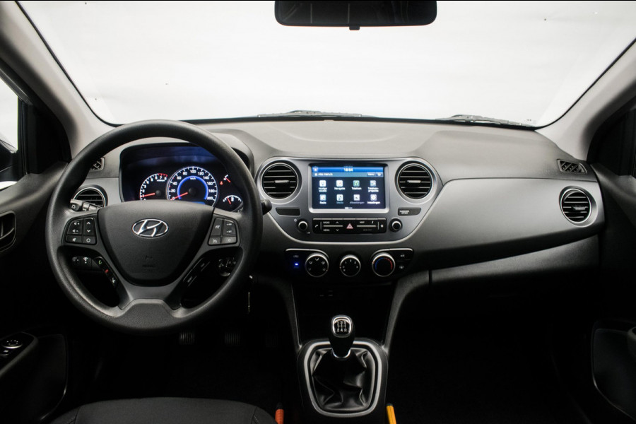 Hyundai i10 1.0i Comfort Luxury ORG NL [ Carplay Cruise Control Parkeersensoren Navigatie DAB+ Airco ]