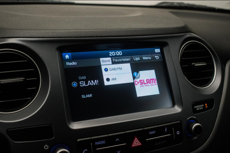Hyundai i10 1.0i Comfort Luxury ORG NL [ Carplay Cruise Control Parkeersensoren Navigatie DAB+ Airco ]