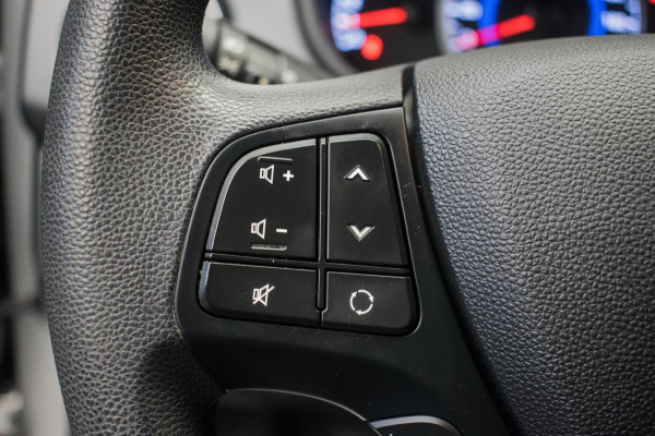 Hyundai i10 1.0i Comfort Luxury ORG NL [ Carplay Cruise Control Parkeersensoren Navigatie DAB+ Airco ]