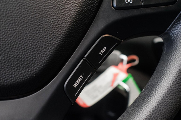 Hyundai i10 1.0i Comfort Luxury ORG NL [ Carplay Cruise Control Parkeersensoren Navigatie DAB+ Airco ]