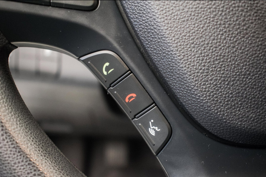 Hyundai i10 1.0i Comfort Luxury ORG NL [ Carplay Cruise Control Parkeersensoren Navigatie DAB+ Airco ]