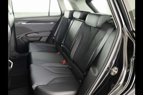 Škoda Elroq 60 Business Edition 204 pk | Trekhaak wegklapbaar | Lichtmetalen velgen 20 inch Vega