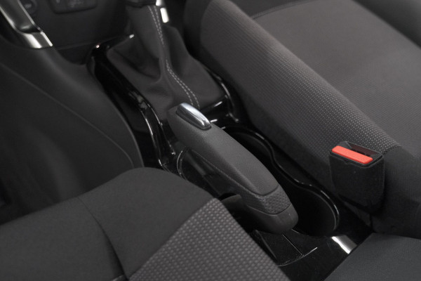 Citroën C3 Aircross PureTech 130 EAT6 Shine | Parkeersensoren | Apple Carplay | Stoelverwarming