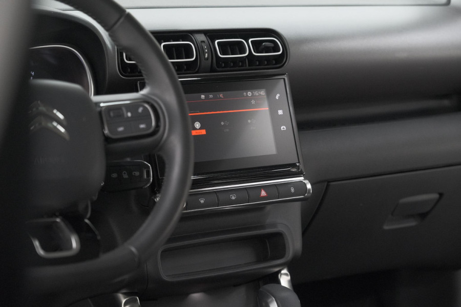 Citroën C3 Aircross PureTech 130 EAT6 Shine | Parkeersensoren | Apple Carplay | Stoelverwarming