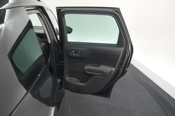 Citroën C3 Aircross PureTech 130 EAT6 Shine | Parkeersensoren | Apple Carplay | Stoelverwarming