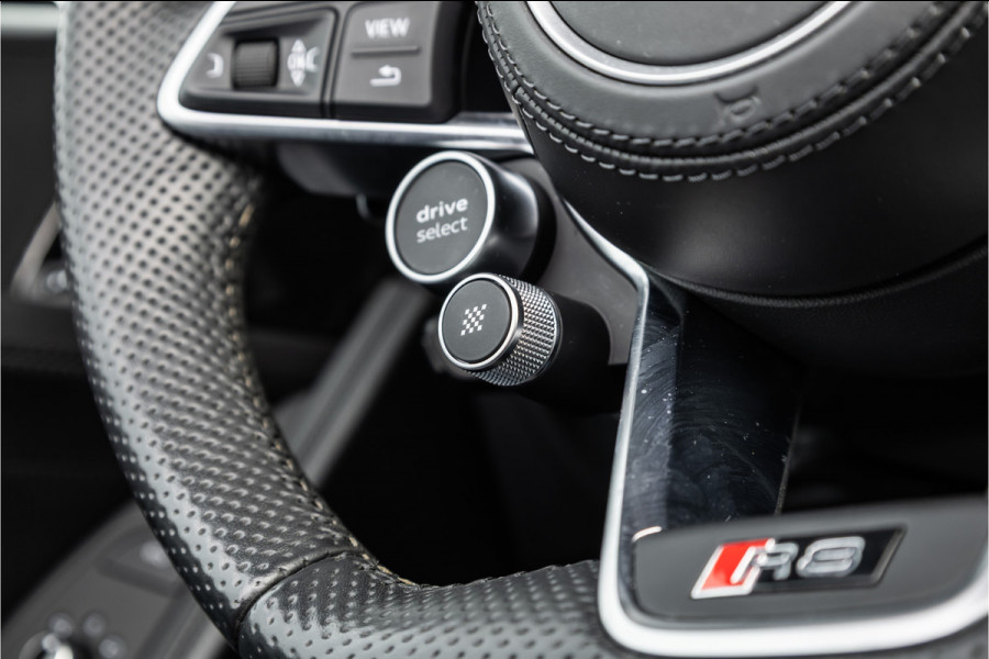 Audi R8 Spyder 5.2 performance quattro - Keramisch | B&O | Carbon | Camera