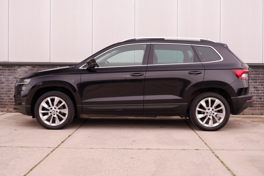 Škoda Karoq 1.5 TSI ACT Style | Pano | Elek. Trekhaak | LED | Carplay | Camera | Navi | PDC